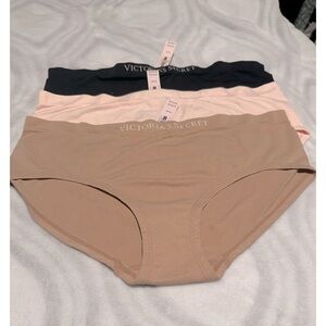 Women’s VS hip hugger/hipster panties
